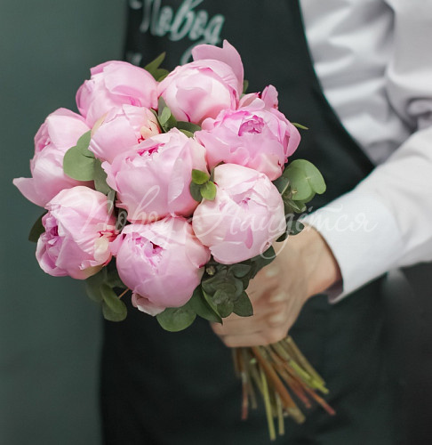 Букет невесты Букет невесты из розовых пионов