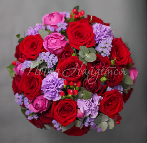 Цветы в шляпной коробке Розмари