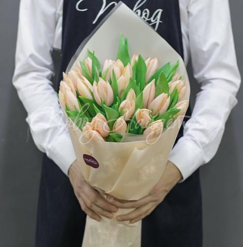 Букет с ТЮЛЬПАНАМИ Чудесное мгновение
