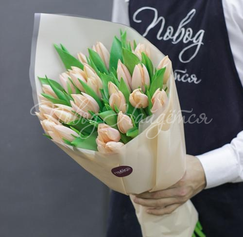 Букет с ТЮЛЬПАНАМИ Чудесное мгновение