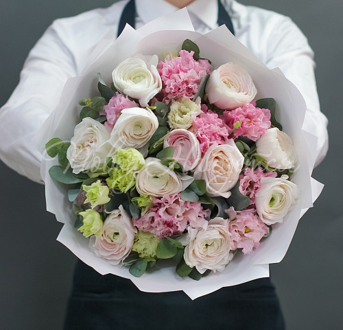 Букеты Маме Вояж